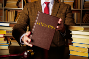 Read more about the article What is a Litigation Lawyer? Understanding the Role of a Civil, Trust, Estate, and Corporate Litigation Lawyer