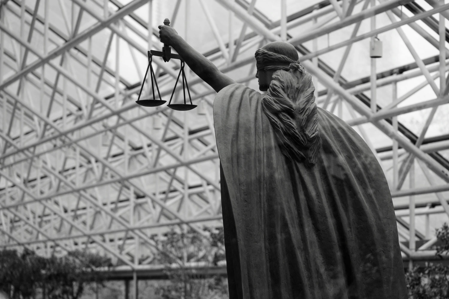 You are currently viewing B.C. Court Finds No Bad Faith Where Buyers Let a $1.53 Million Deal Expire and Reoffered $30,000 Less